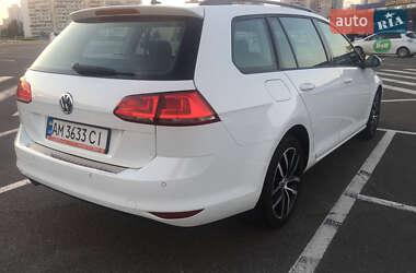 Універсал Volkswagen Golf 2013 в 