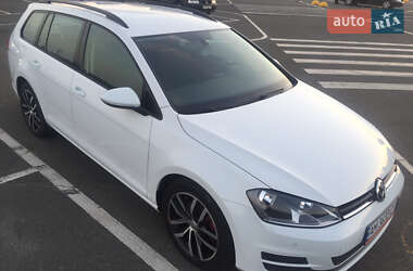 Універсал Volkswagen Golf 2013 в 
