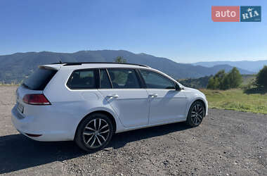 Універсал Volkswagen Golf 2013 в 
