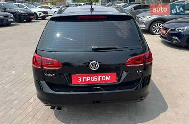 Универсал Volkswagen Golf 2015 в 