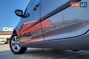 Хетчбек Volkswagen Golf 2007 в 