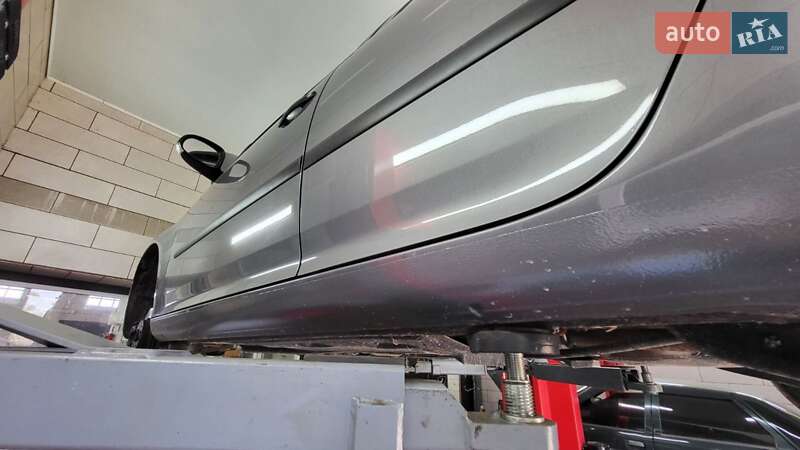 Хэтчбек Volkswagen Golf 2007 в Черкассах