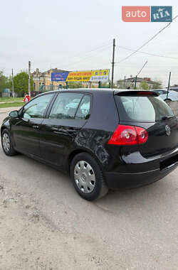 Хетчбек Volkswagen Golf 2008 в 