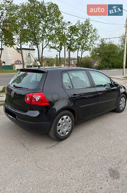 Хетчбек Volkswagen Golf 2008 в 