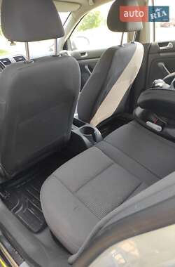 Универсал Volkswagen Golf 2008 в 