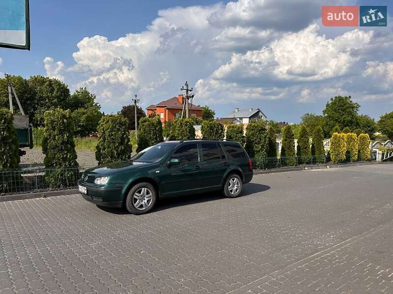 Універсал Volkswagen Golf 2003 в Хмельницькому