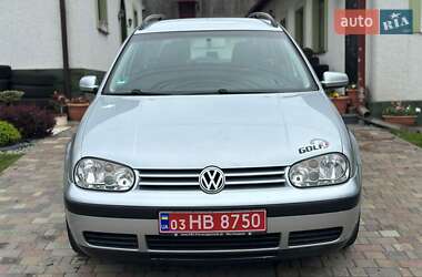 Универсал Volkswagen Golf 2003 в 