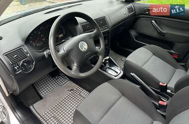 Универсал Volkswagen Golf 2003 в 