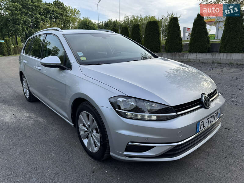 Універсал Volkswagen Golf 2019 в Хмельницькому