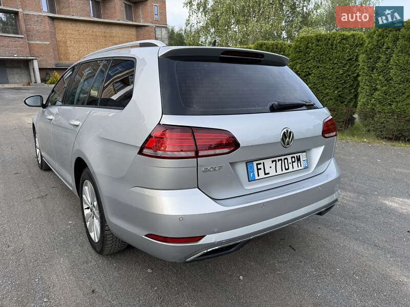 Універсал Volkswagen Golf 2019 в Хмельницькому