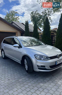 Универсал Volkswagen Golf 2013 в 