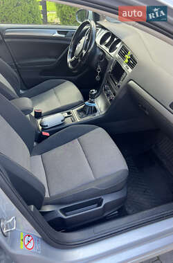 Универсал Volkswagen Golf 2013 в 