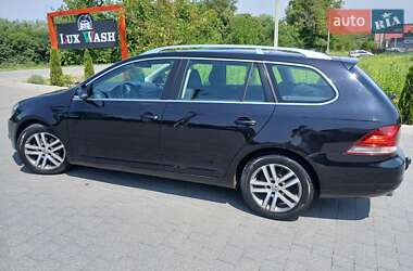 Универсал Volkswagen Golf 2010 в Ужгороде