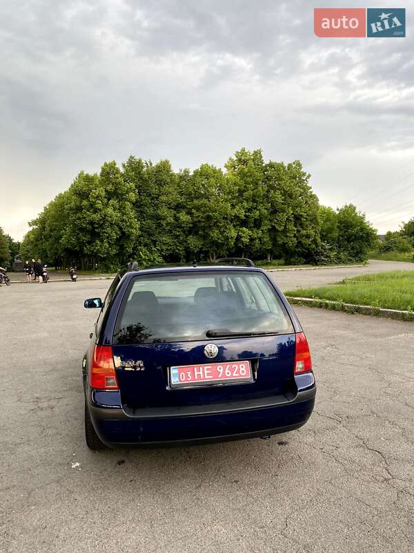 Универсал Volkswagen Golf 2000 в 