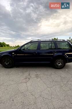 Универсал Volkswagen Golf 2000 в 