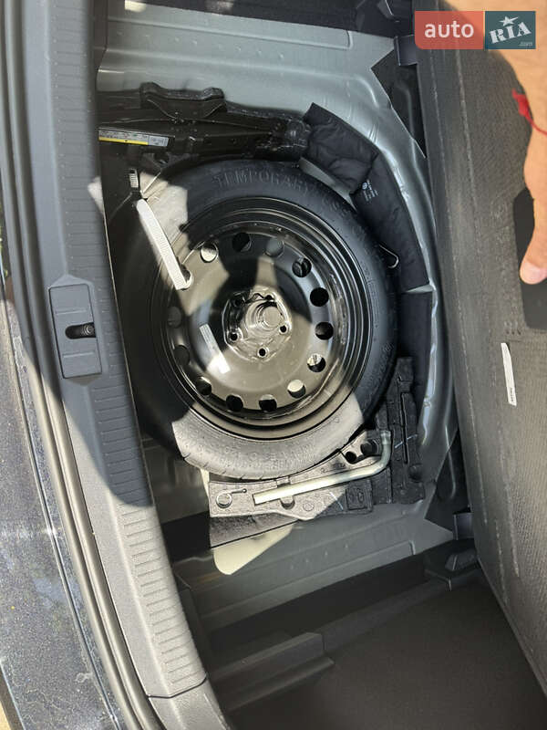 Универсал Volkswagen Golf 2020 в Одессе