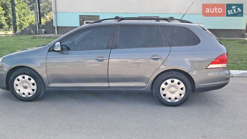 Універсал Volkswagen Golf 2007 в Галичі