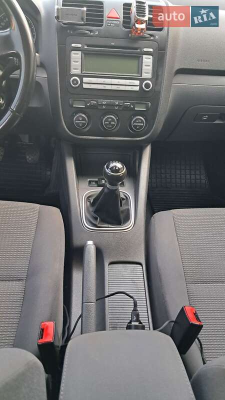 Універсал Volkswagen Golf 2007 в Галичі