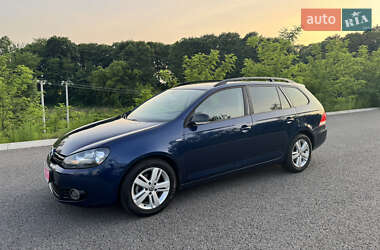 Универсал Volkswagen Golf 2013 в 