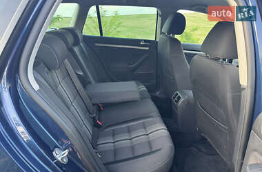 Универсал Volkswagen Golf 2013 в 