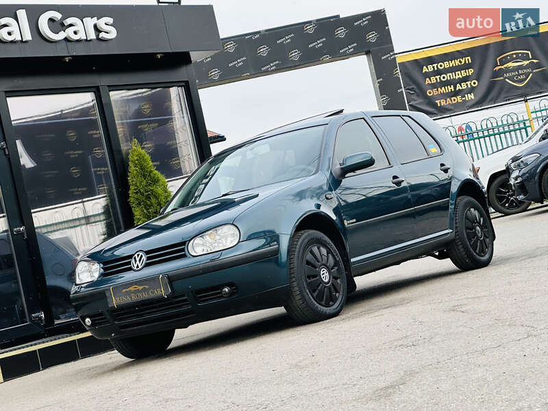 Хетчбек Volkswagen Golf 2000 в Харкові