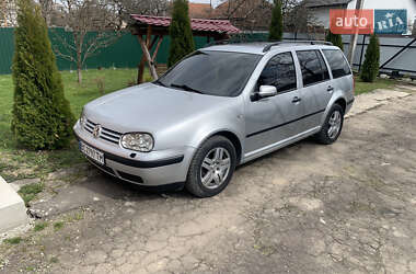 Универсал Volkswagen Golf 2002 в 