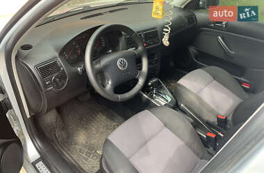 Универсал Volkswagen Golf 2002 в 