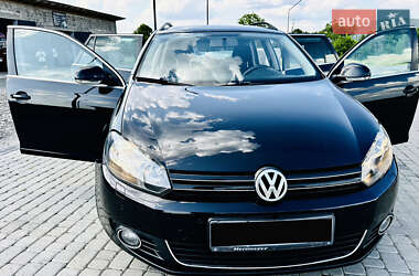 Універсал Volkswagen Golf 2010 в Нижній Апші