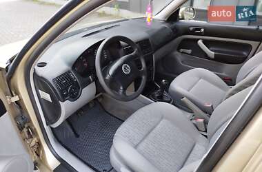 Универсал Volkswagen Golf 2001 в 