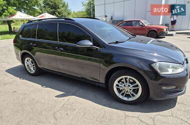 Универсал Volkswagen Golf 2013 в Полтаве