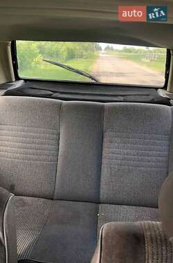 Хэтчбек Volkswagen Golf 1987 в 