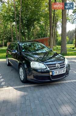 Универсал Volkswagen Golf 2009 в Шепетовке