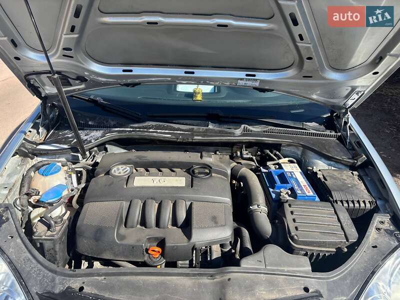 Універсал Volkswagen Golf 2008 в Бердичеві