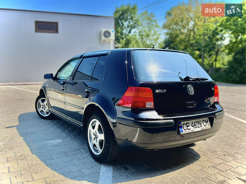 Хетчбек Volkswagen Golf 1999 в Чернівцях