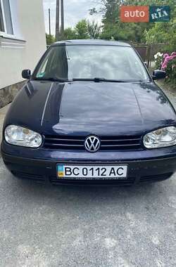 Хетчбек Volkswagen Golf 1998 в Буську