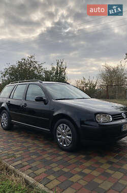 Универсал Volkswagen Golf 2004 в Днепре