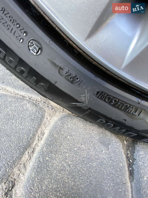 Универсал Volkswagen Golf 2000 в Виннице