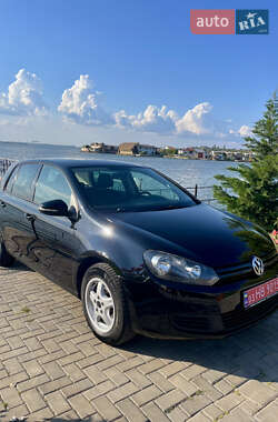 Хетчбек Volkswagen Golf 2009 в Миколаєві