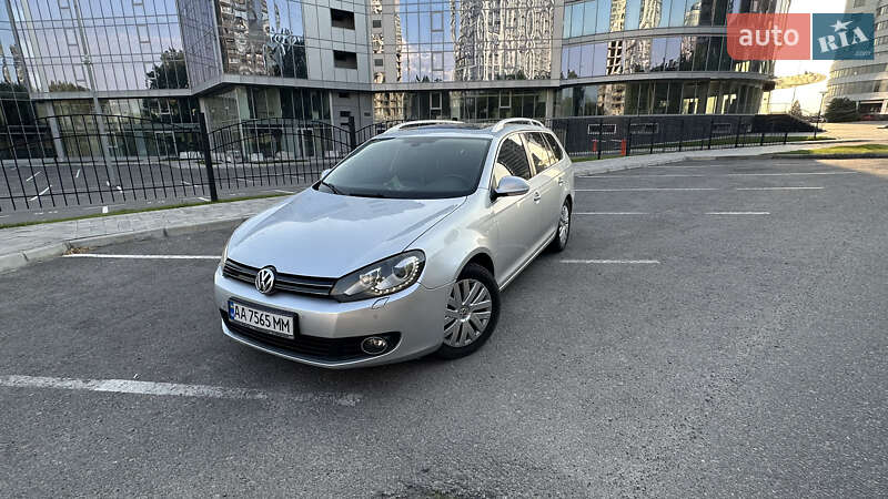 Универсал Volkswagen Golf 2011 в Запорожье