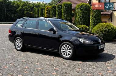 Універсал Volkswagen Golf 2012 в Житомирі