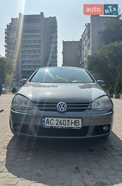 Хэтчбек Volkswagen Golf 2008 в Львове