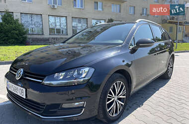 Универсал Volkswagen Golf 2016 в 