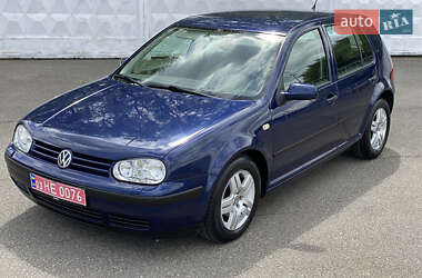Хетчбек Volkswagen Golf 2000 в Києві