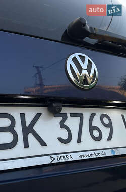 Универсал Volkswagen Golf 2002 в 