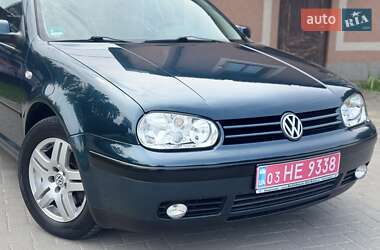 Универсал Volkswagen Golf 2002 в 