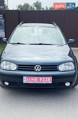 Универсал Volkswagen Golf 2002 в 