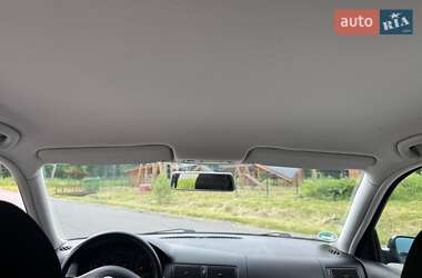 Универсал Volkswagen Golf 2002 в 