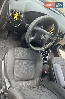Универсал Volkswagen Golf 2000 в 