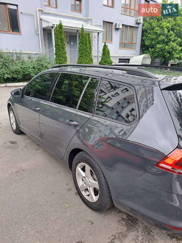 Универсал Volkswagen Golf 2013 в Киеве фото 7 Универсал Volkswagen Golf 2013 в Киеве