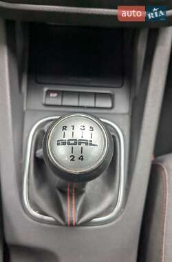 Хетчбек Volkswagen Golf 2006 в 